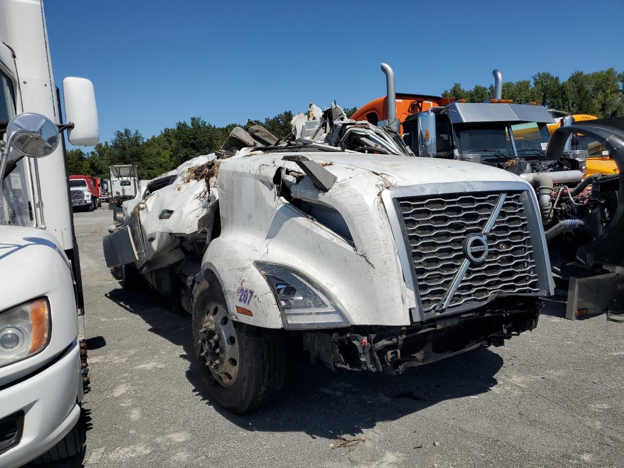 2019 Volvo Vnl Semi Truck
