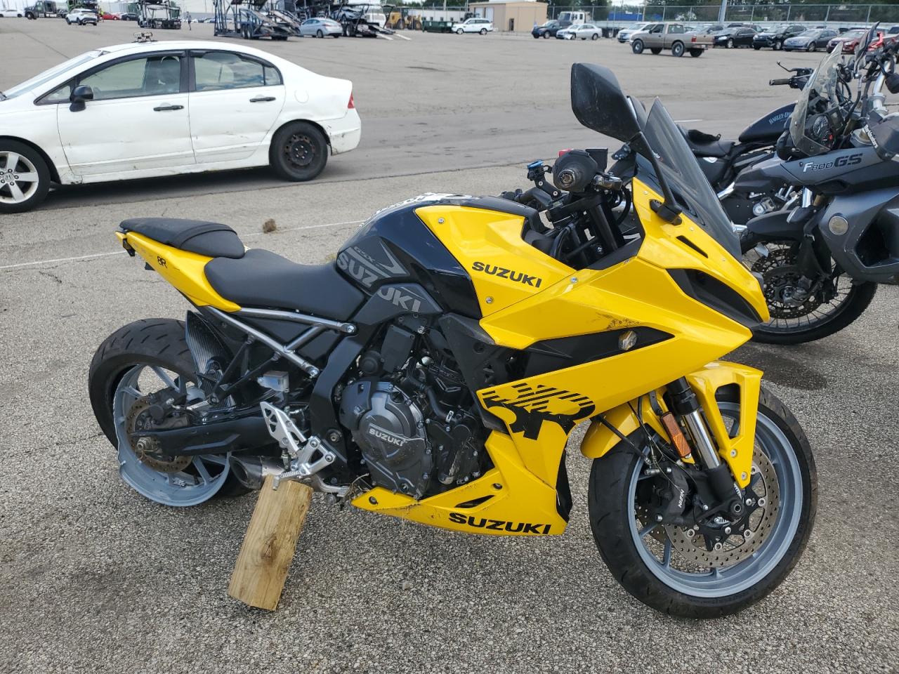2024 Suzuki Gsx800 f F