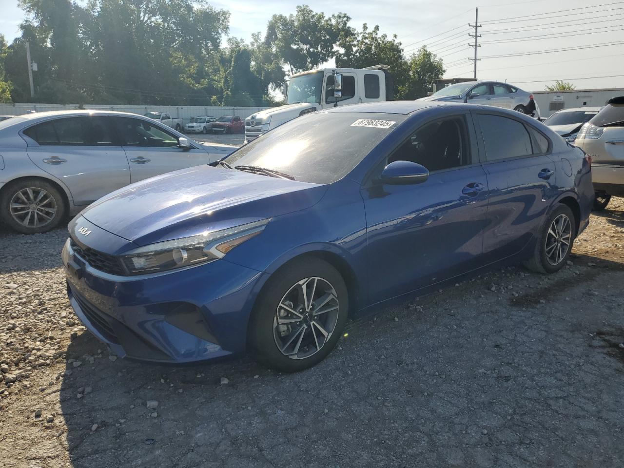 2022 Kia Forte fe FE