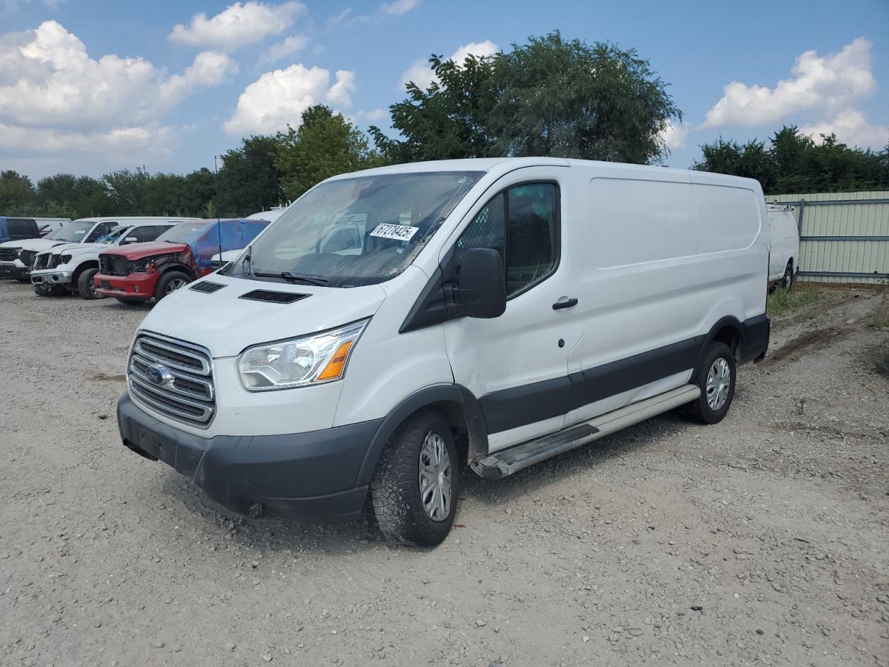 2017 Ford Transit t- T-250