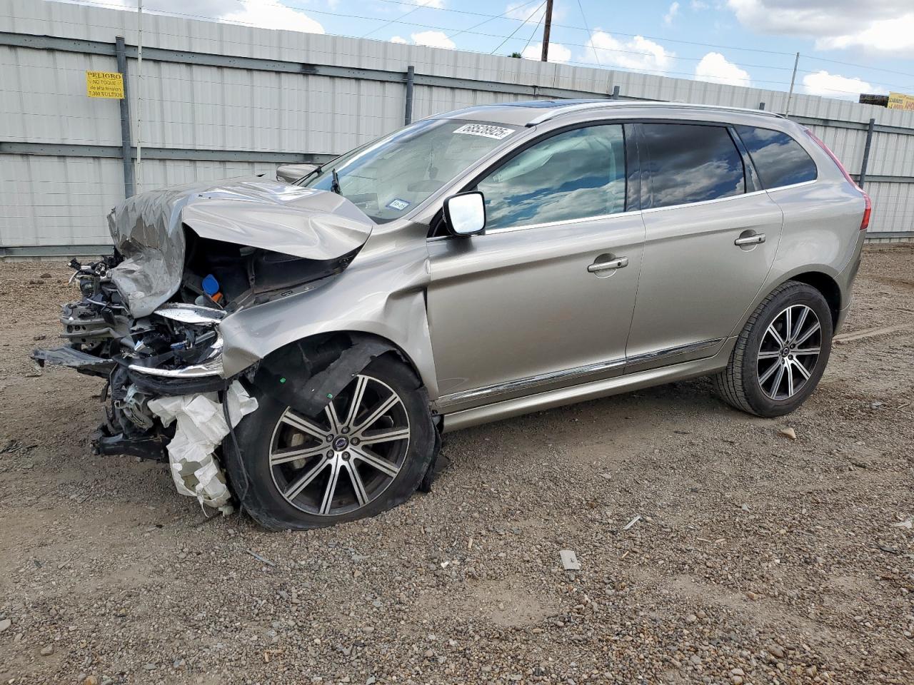 2016 Volvo Xc60 t5 pl T5 PLATINUM