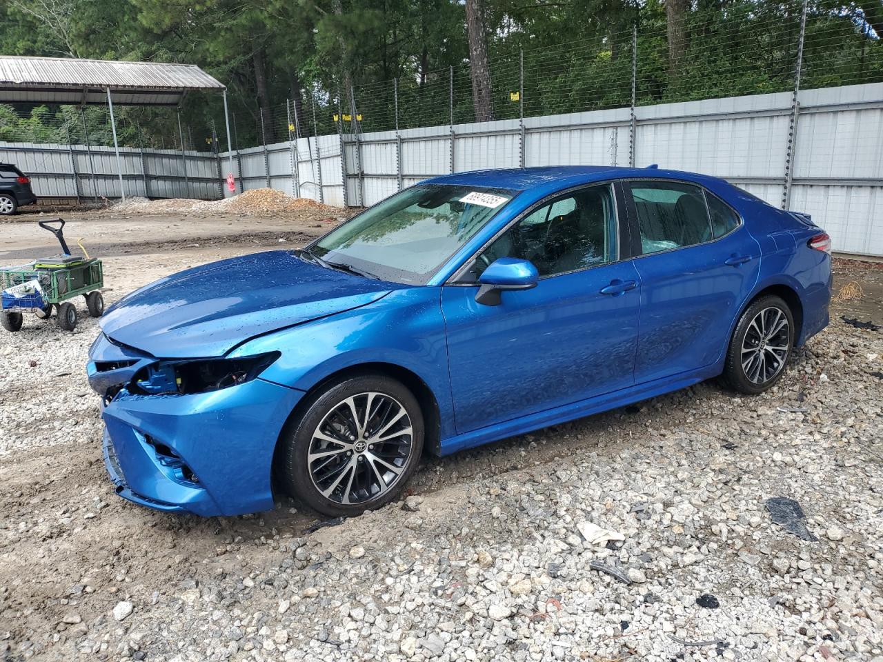 2020 Toyota Camry se SE