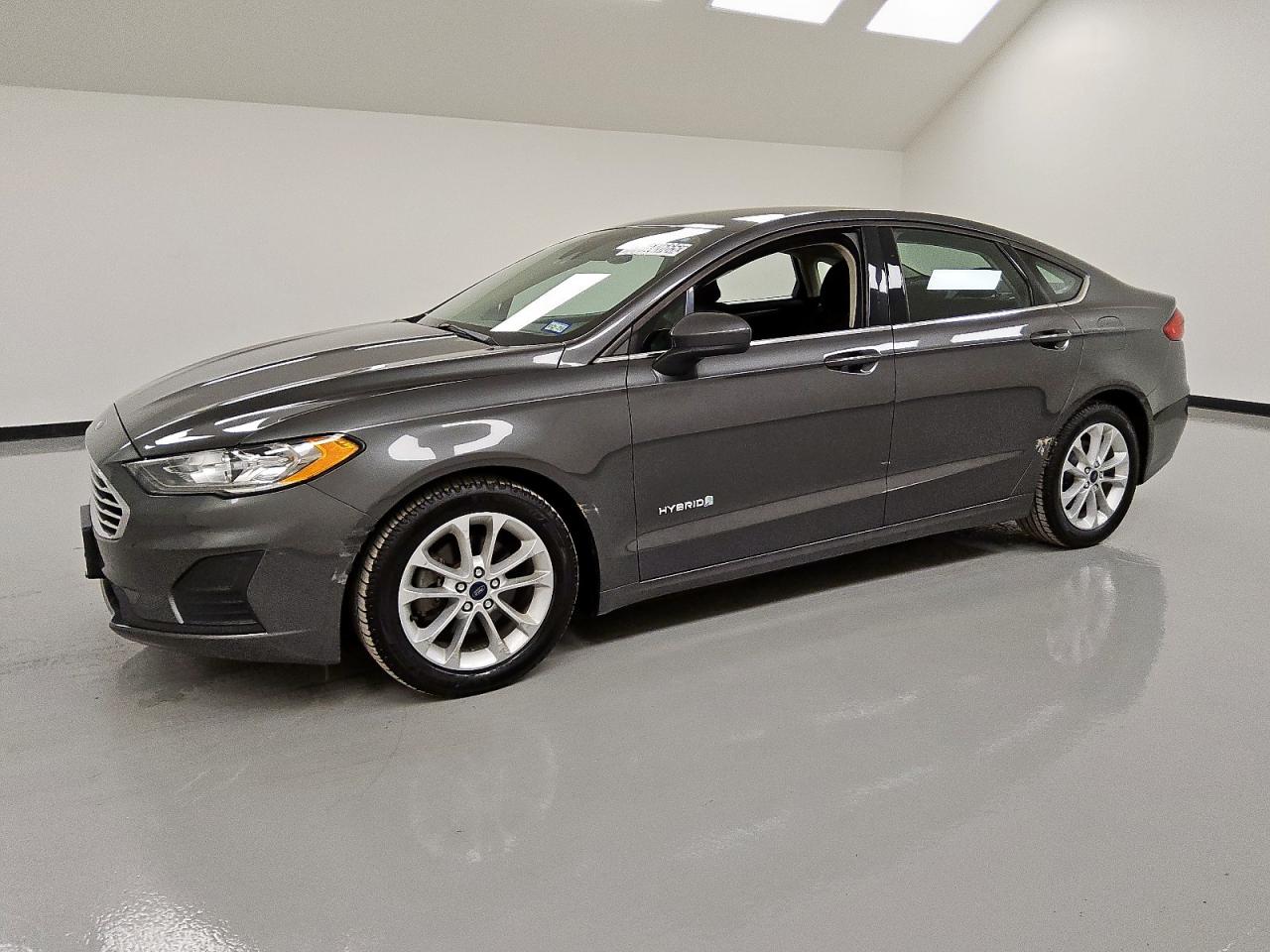 2019 Ford Fusion se SE