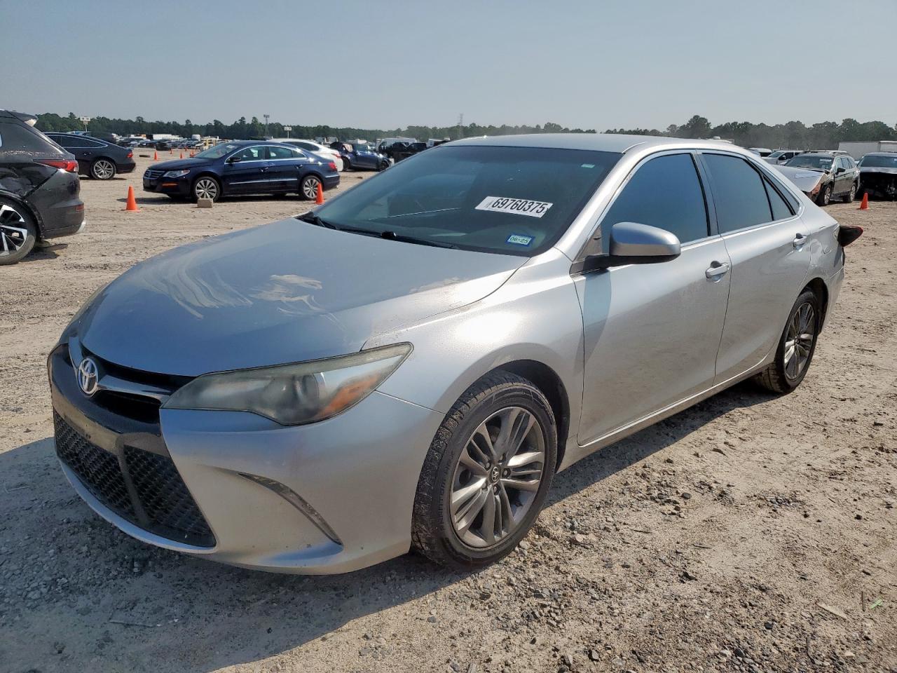 2016 Toyota Camry le LE