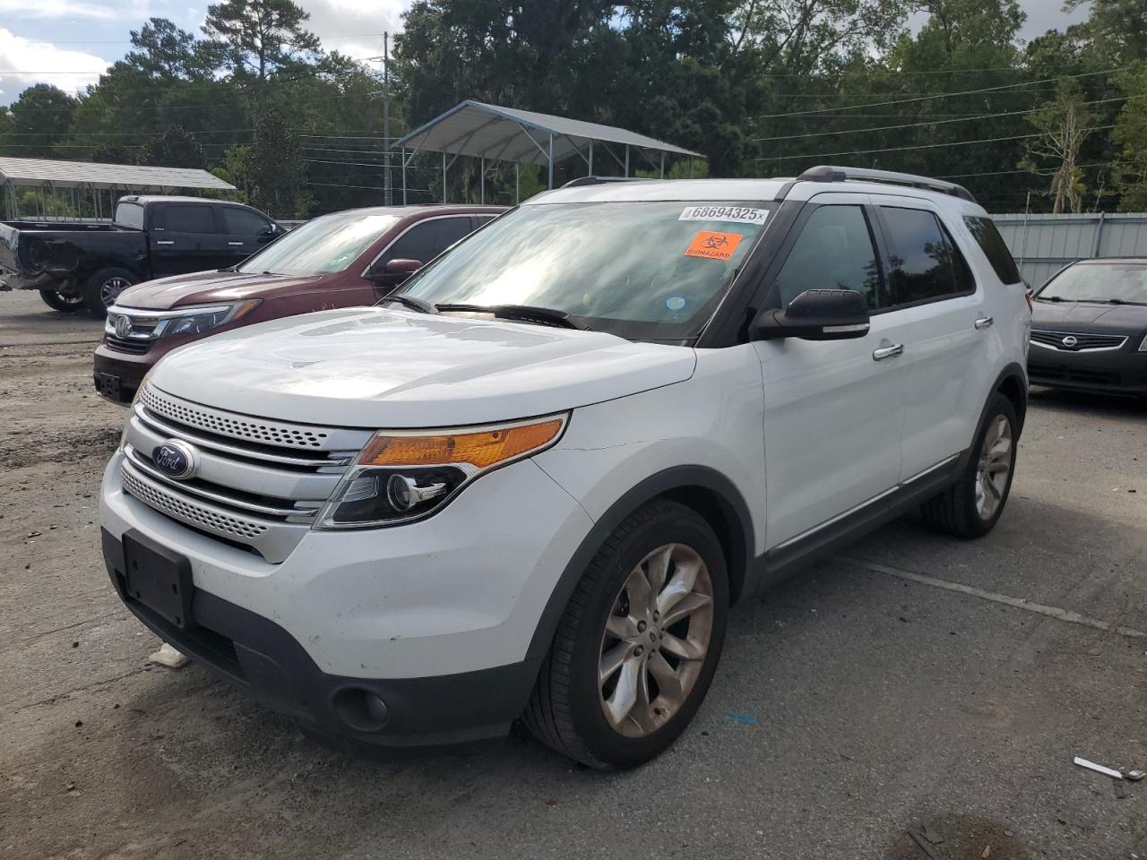 2015 Ford Explorer x XLT