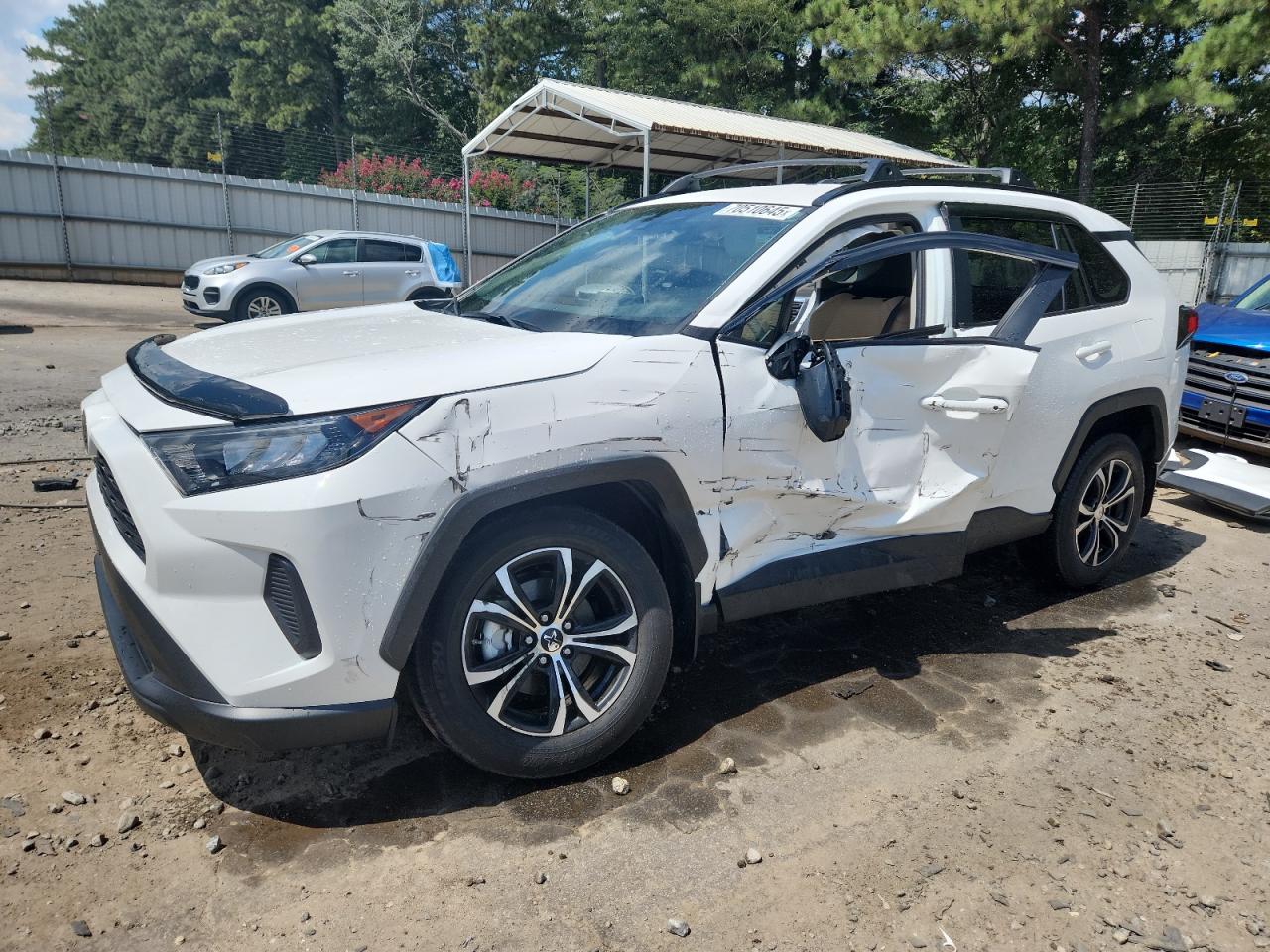 2020 Toyota Rav4 le LE