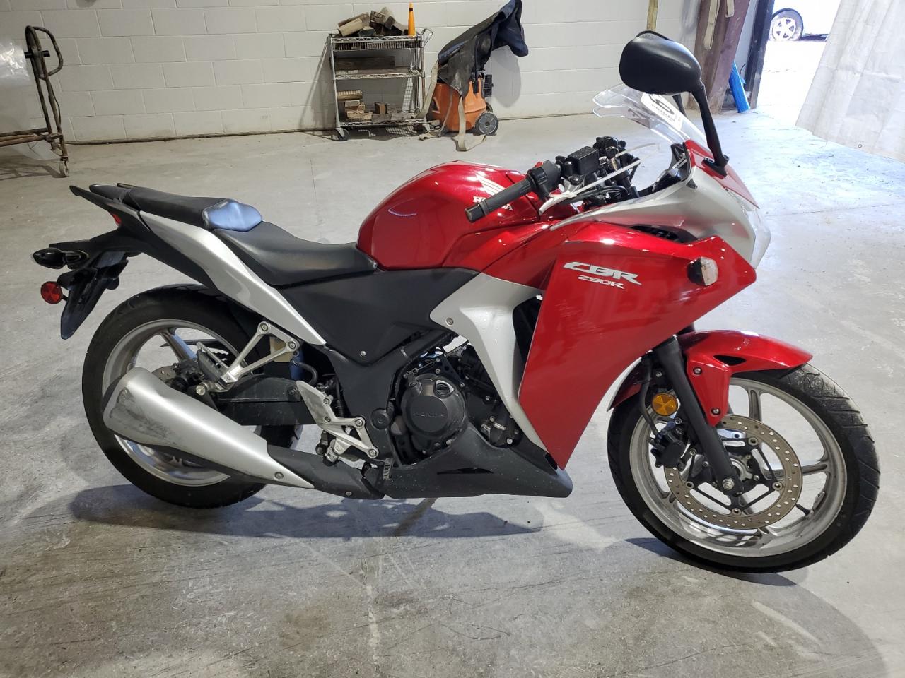 Honda Cbr250 r