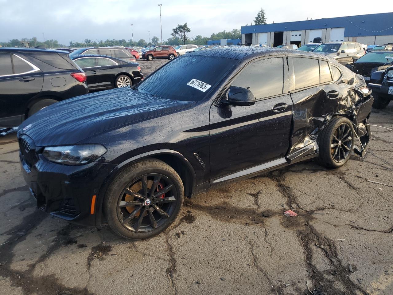 2023 BMW X4