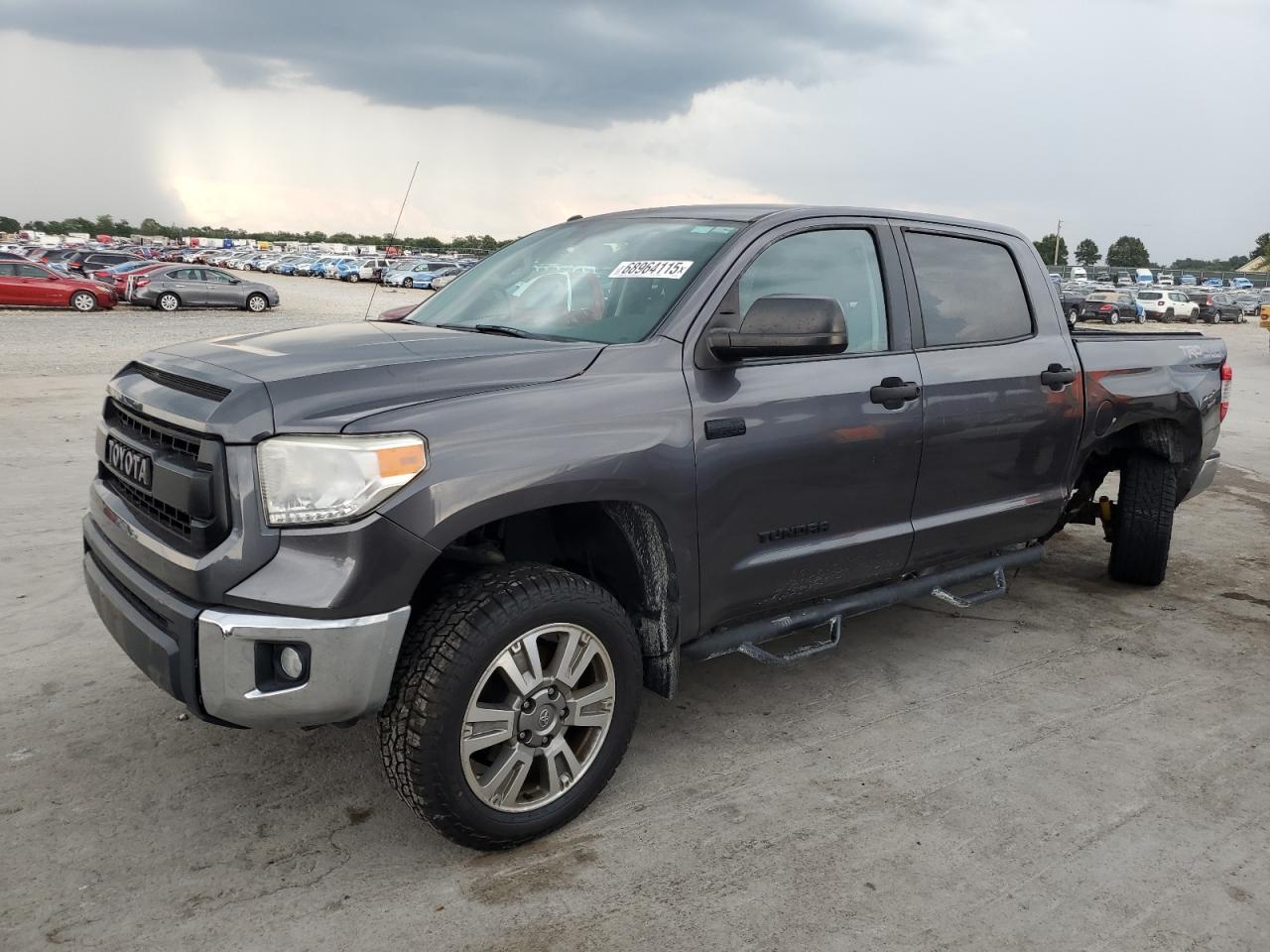 2016 Toyota Tundra cre CREWMAX SR5