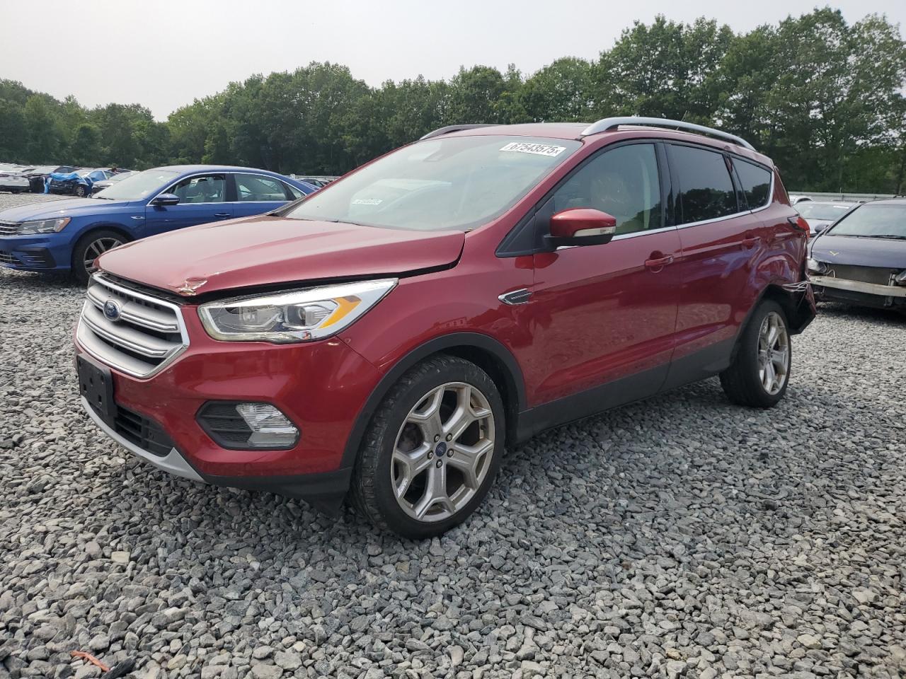 2019 Ford Escape titanium