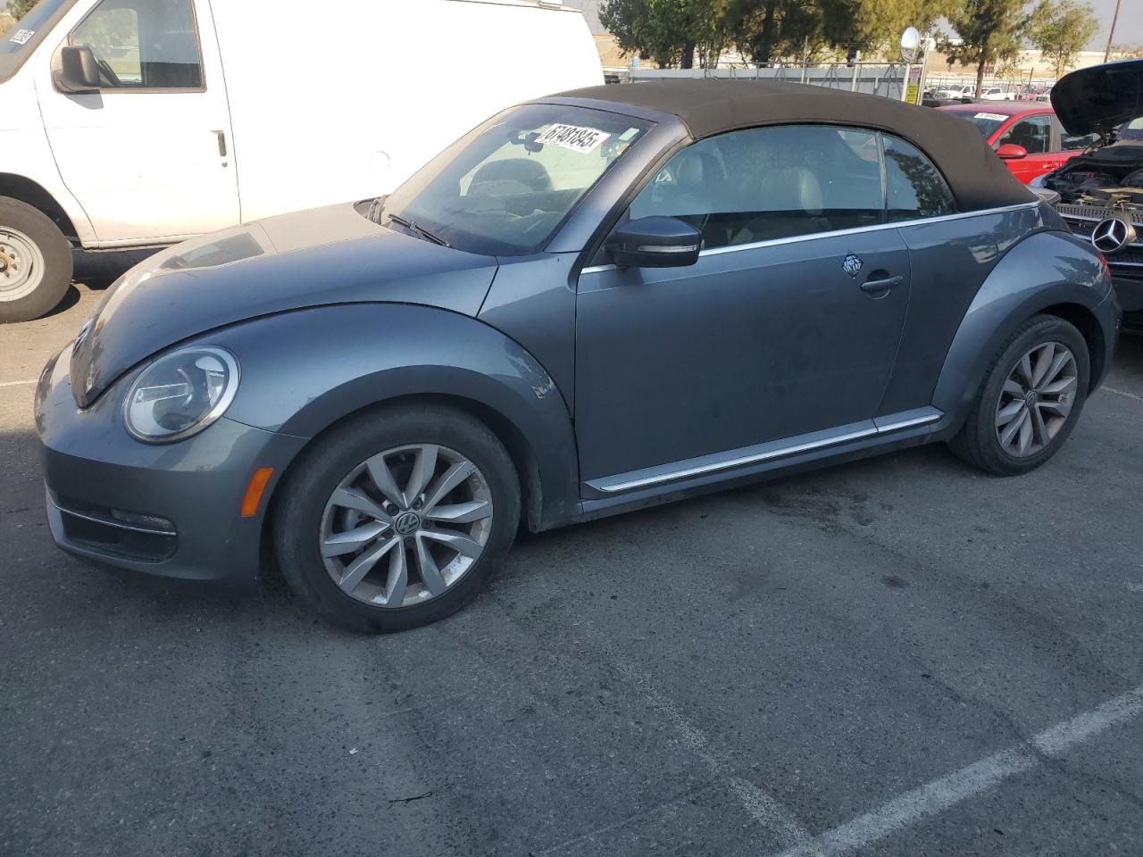 2013 Volkswagen Beetle