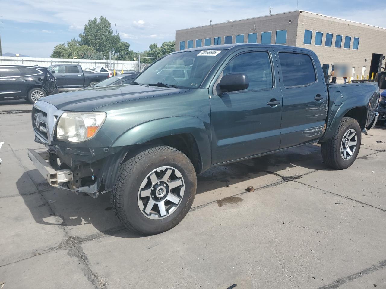 Toyota Tacoma dou