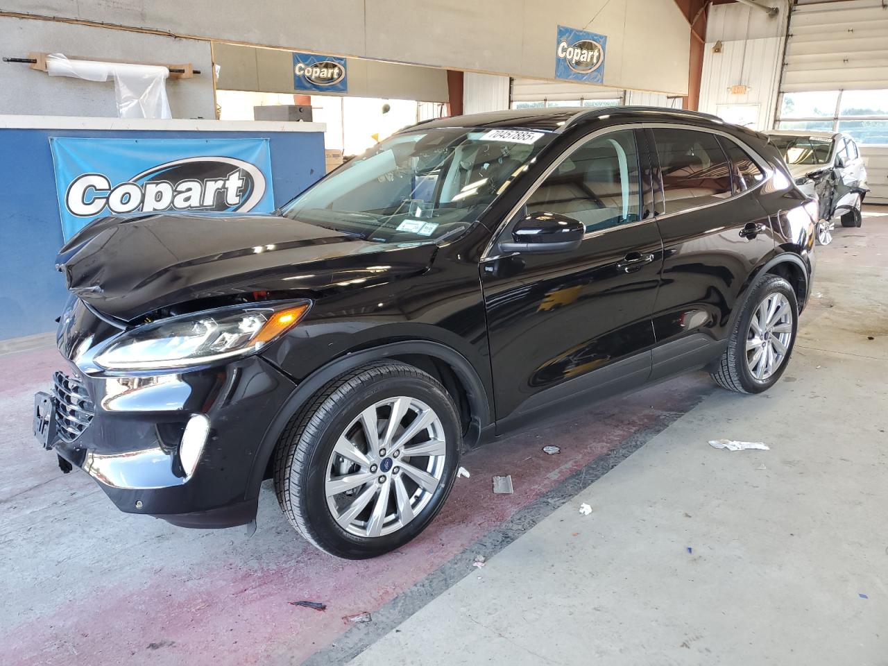2022 Ford Escape tit TITANIUM