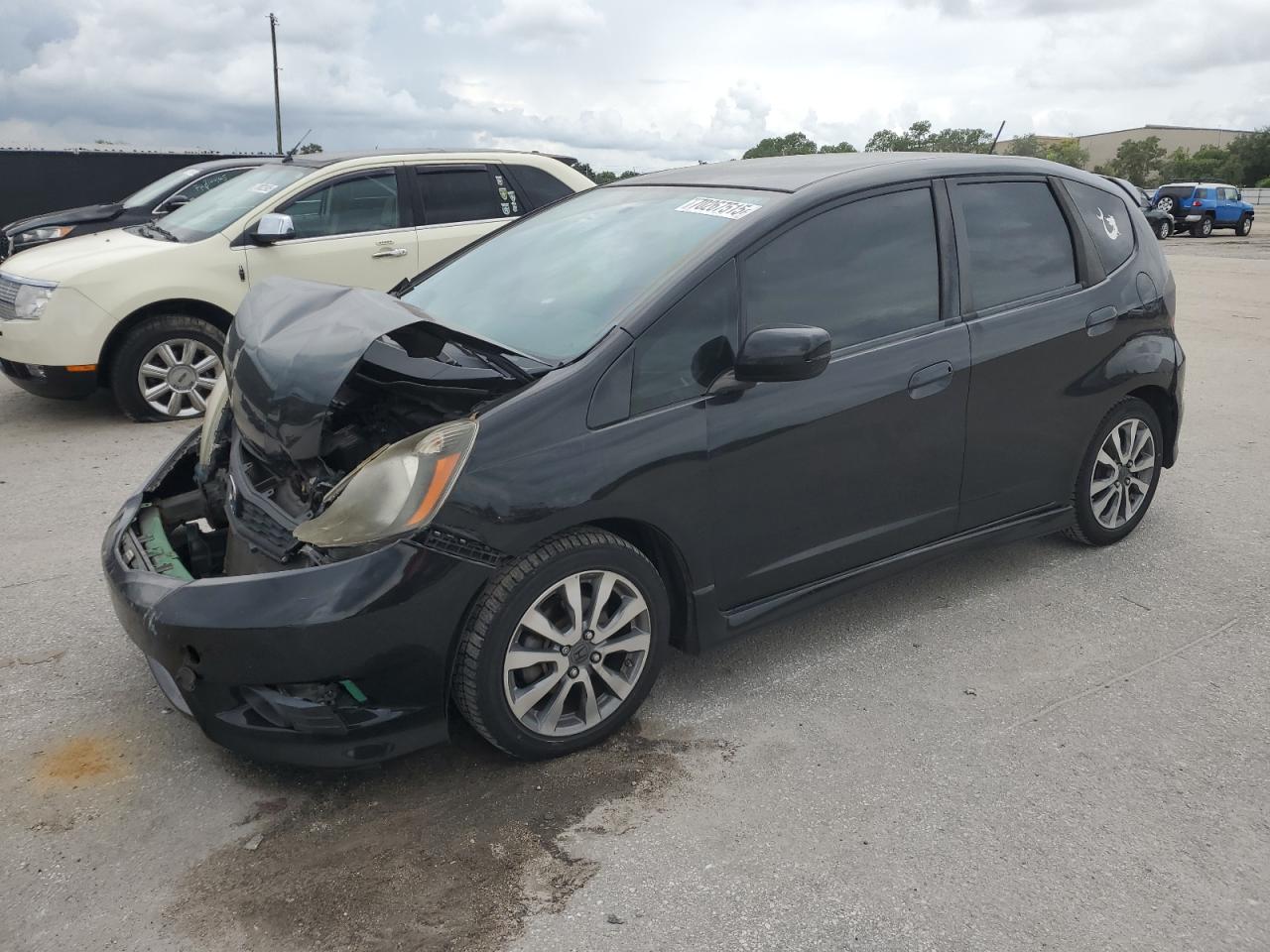 2013 Honda Fit sport SPORT