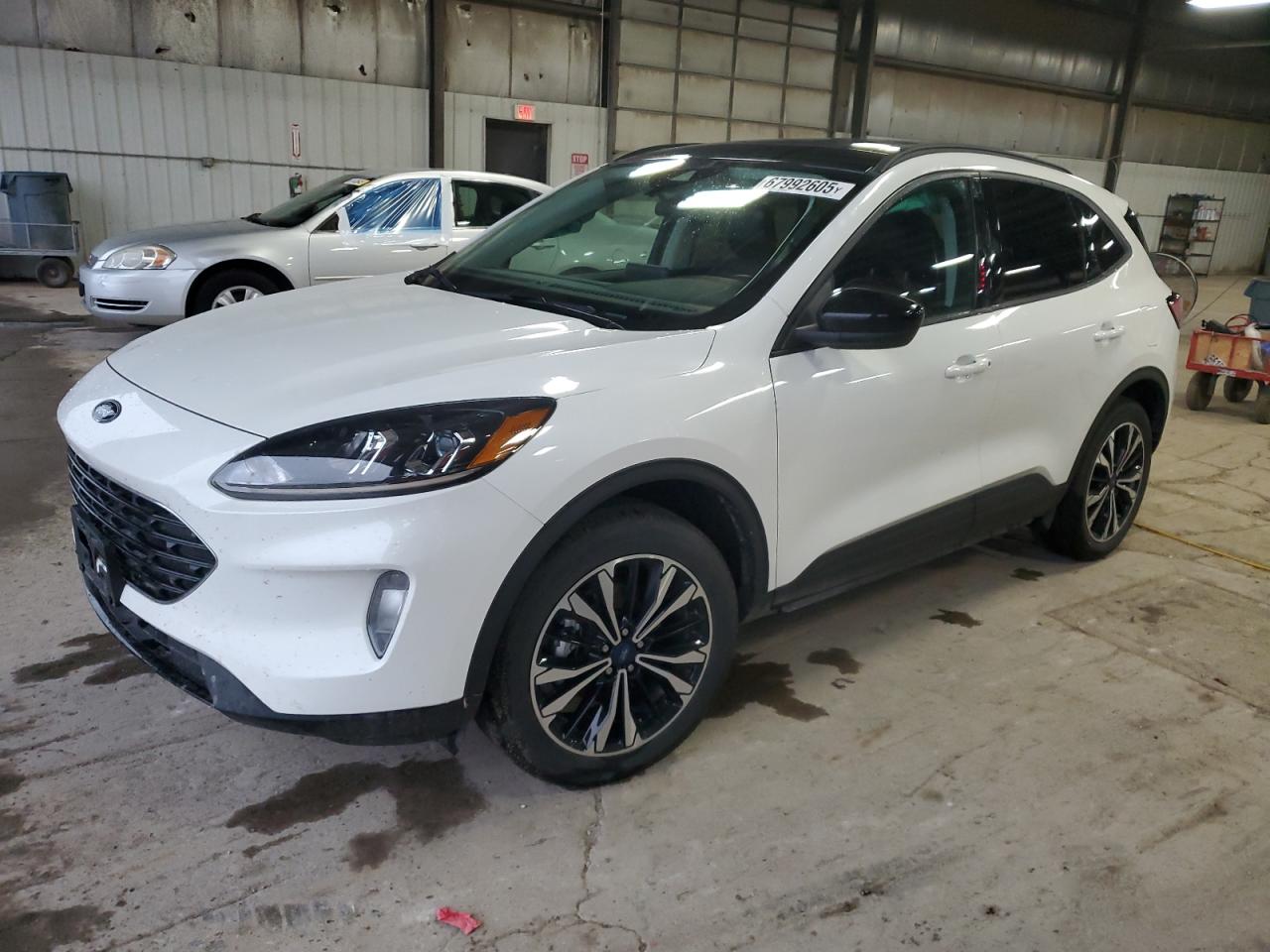 2022 Ford Escape sel SEL