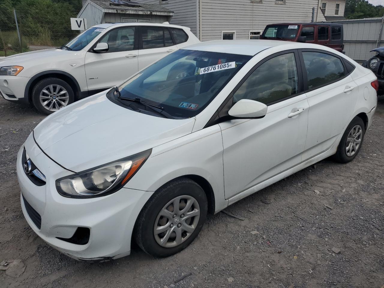 2014 Hyundai Accent gls GLS
