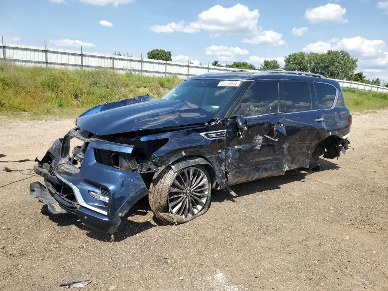 2019 Infiniti QX80 LUXE LUXE