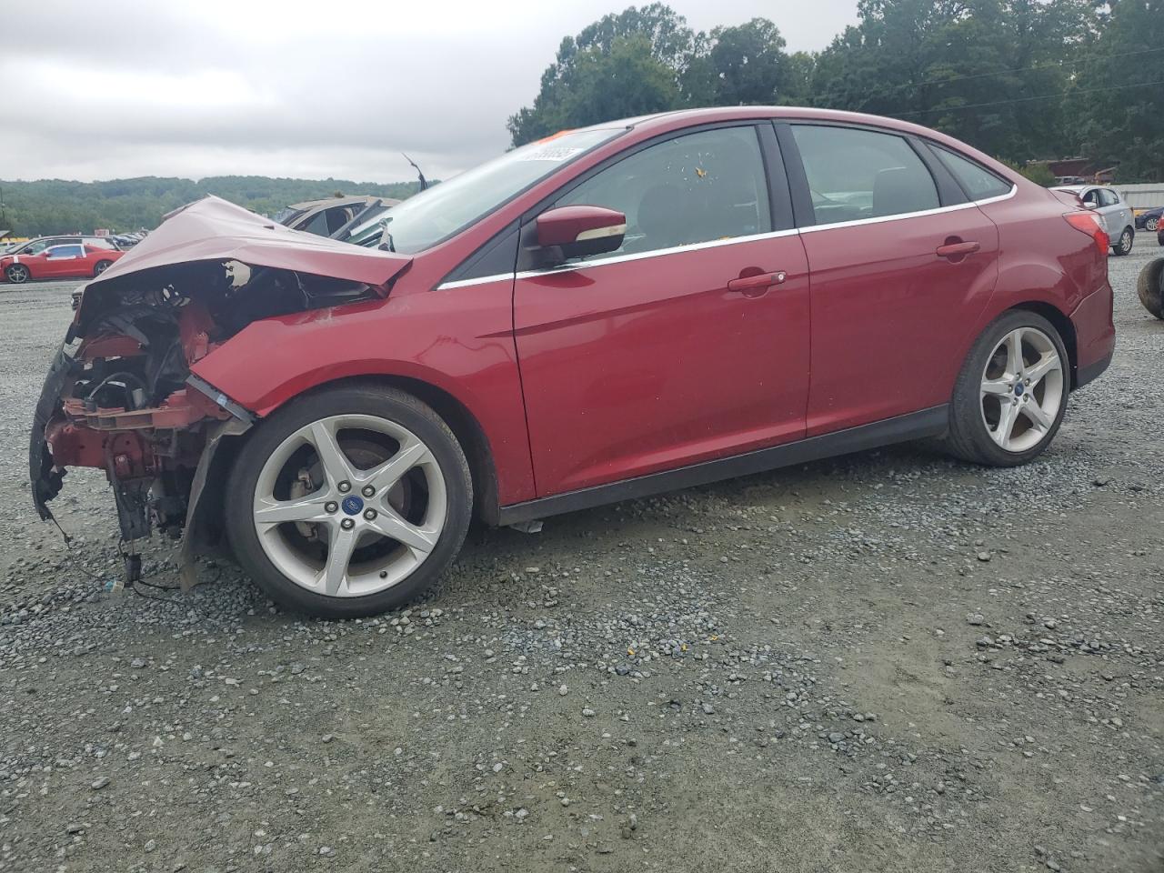 2014 Ford Focus titanium TITANIUM