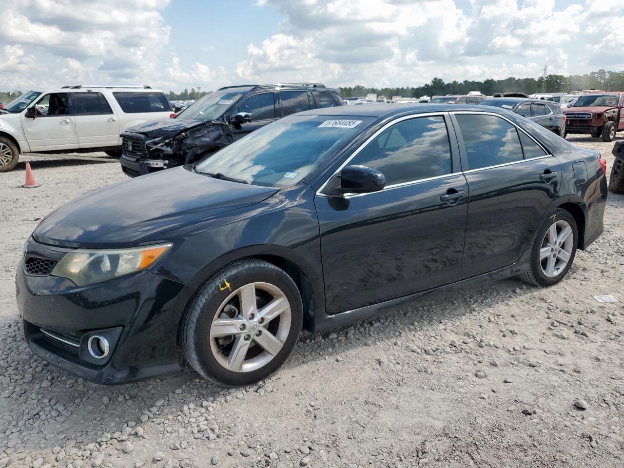 2013 Toyota Camry l L