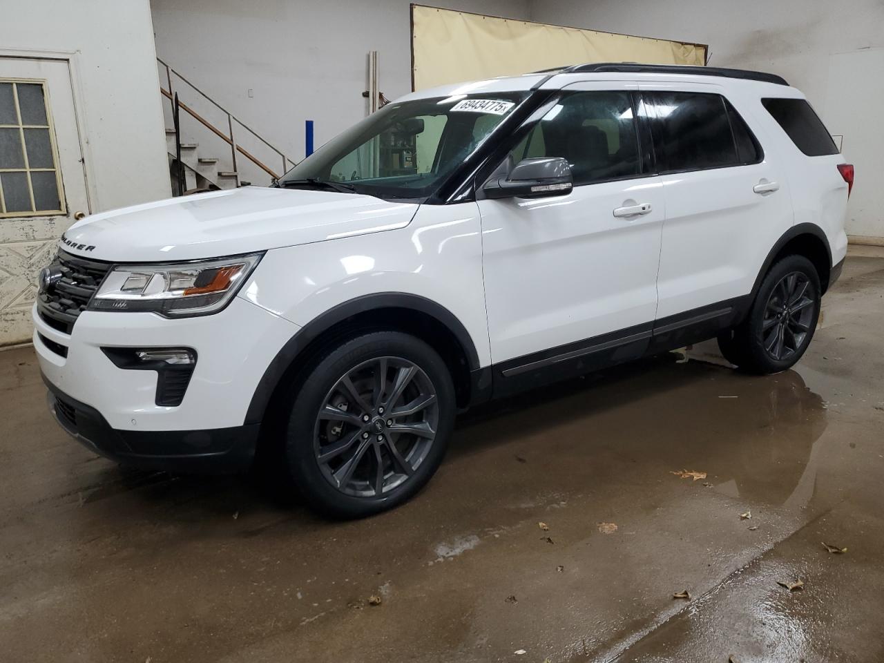 2019 Ford Explorer x XLT