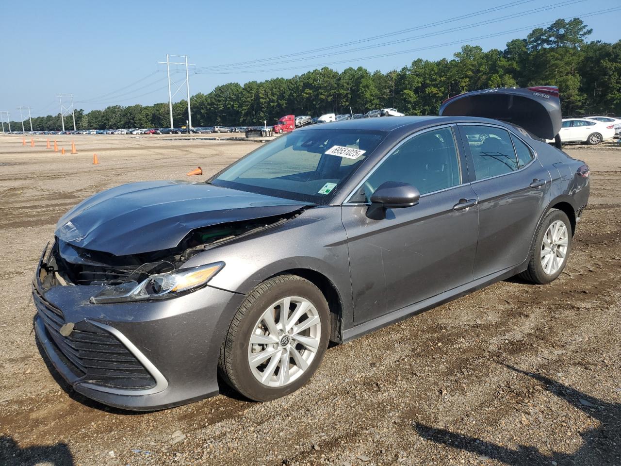2021 Toyota Camry le LE