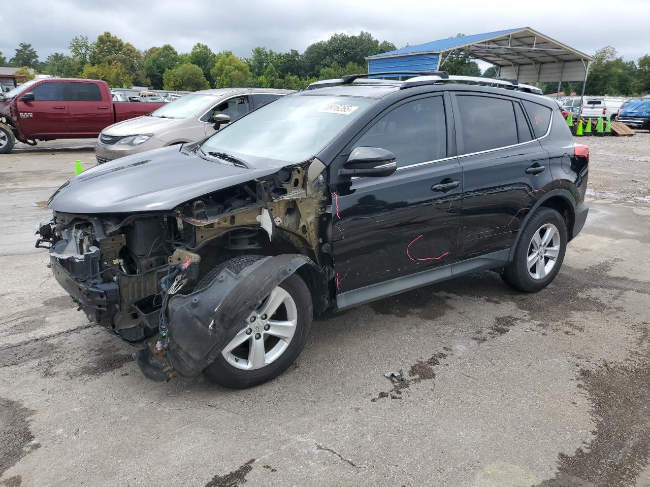 2013 Toyota Rav4 xle XLE