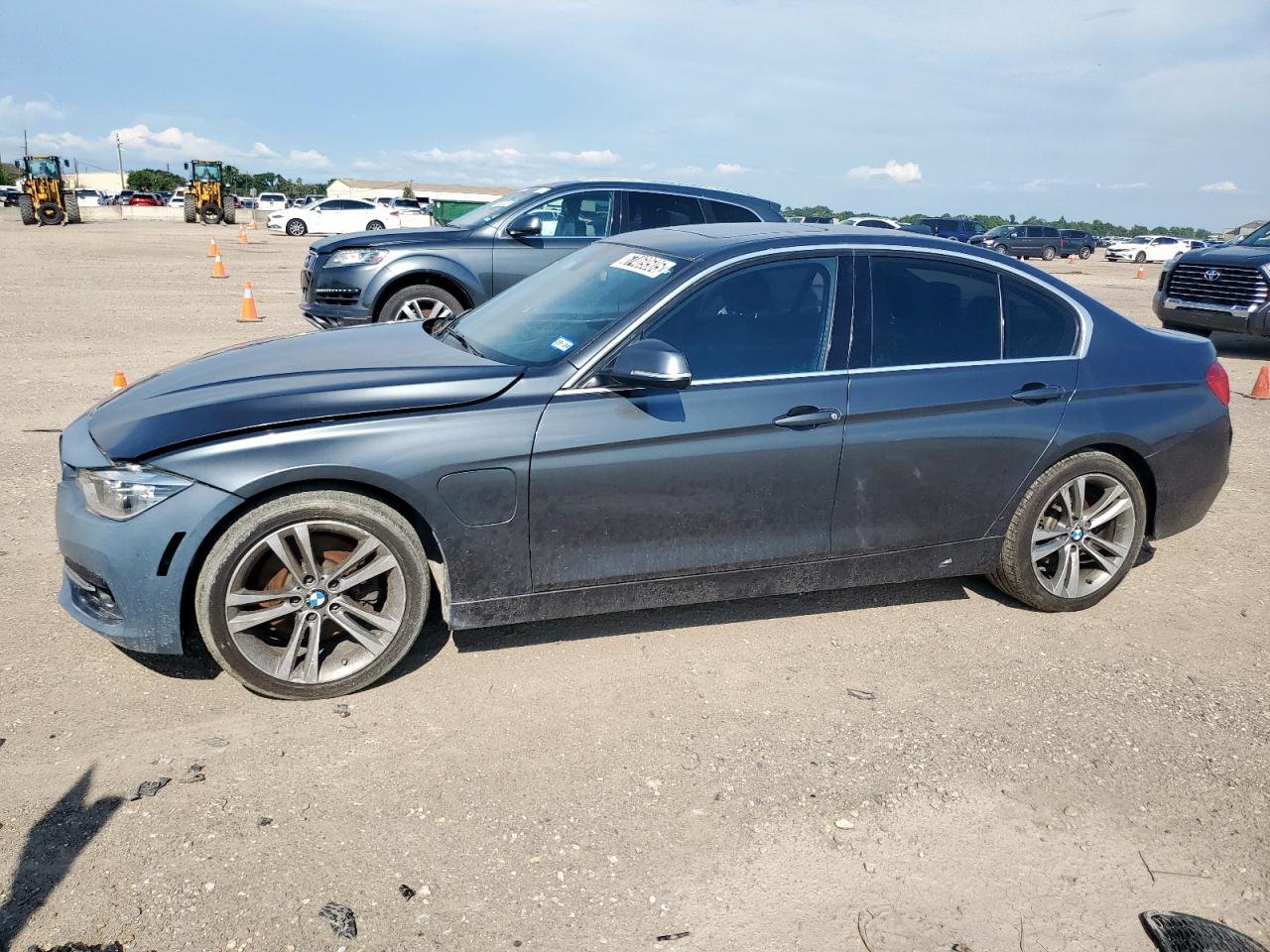 2017 BMW 3 series 330e
