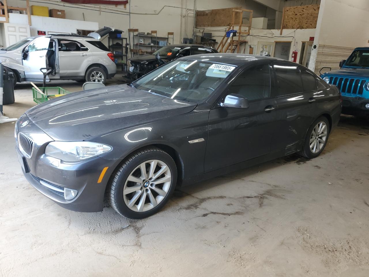 2011 BMW 528 i I