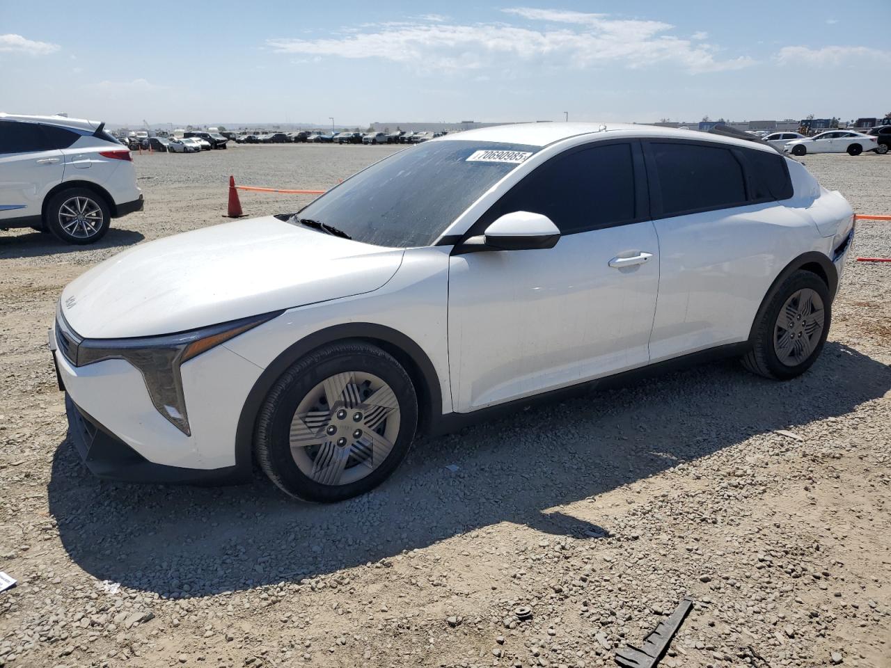 2025 Kia K4