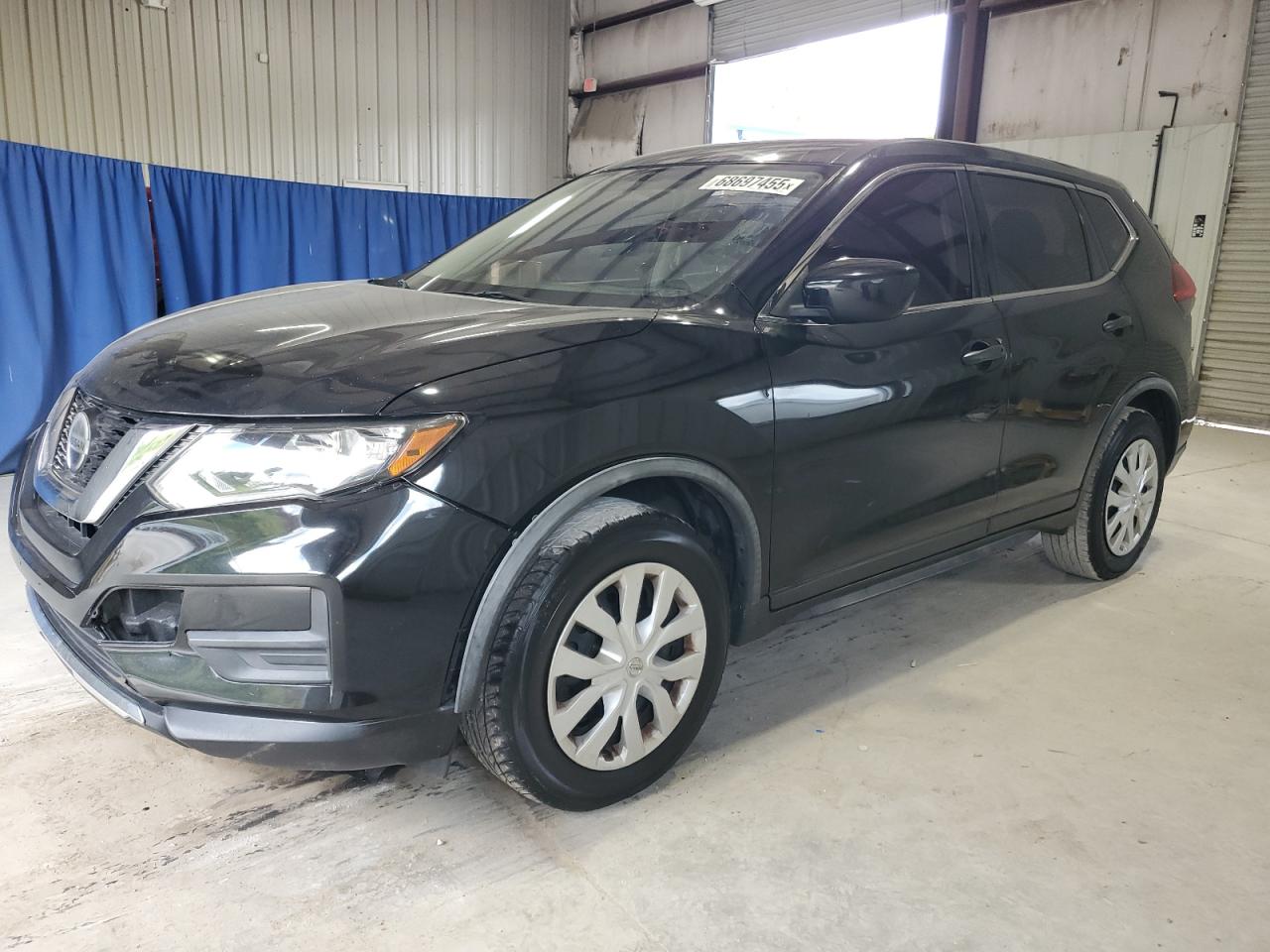 2018 Nissan Rogue s S