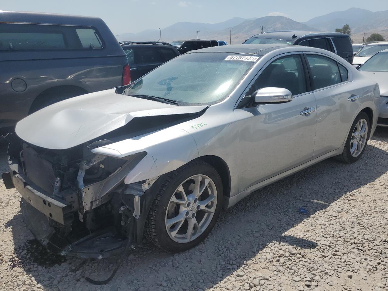 2014 Nissan Maxima s S