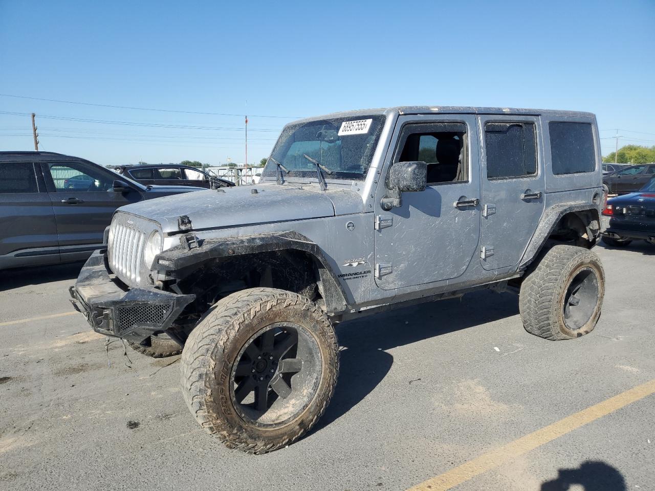 2016 Jeep Wrangler u SAHARA