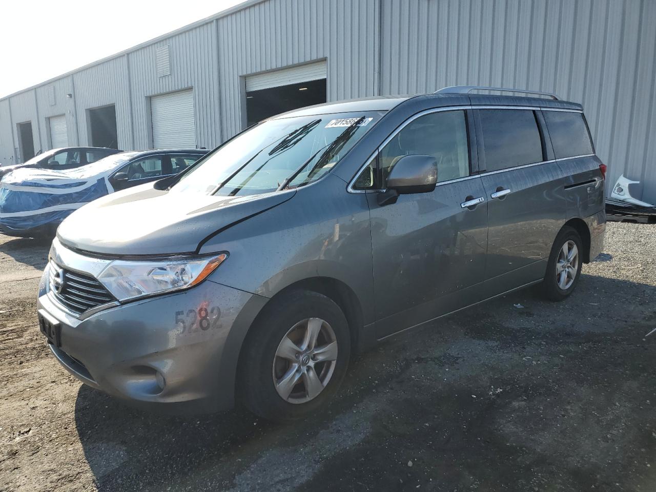 2017 Nissan Quest