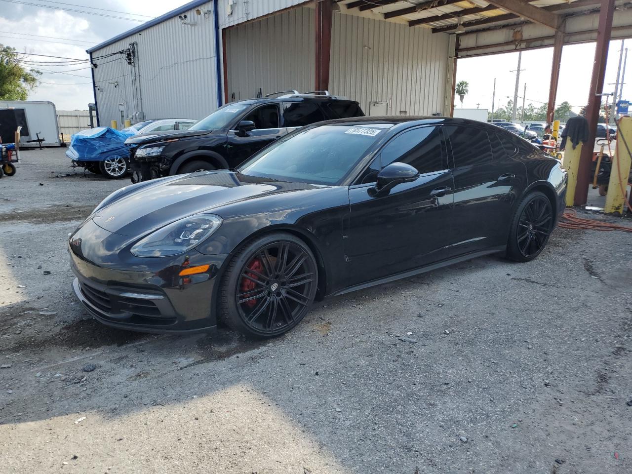 2017 Porsche Panamera 4 4S
