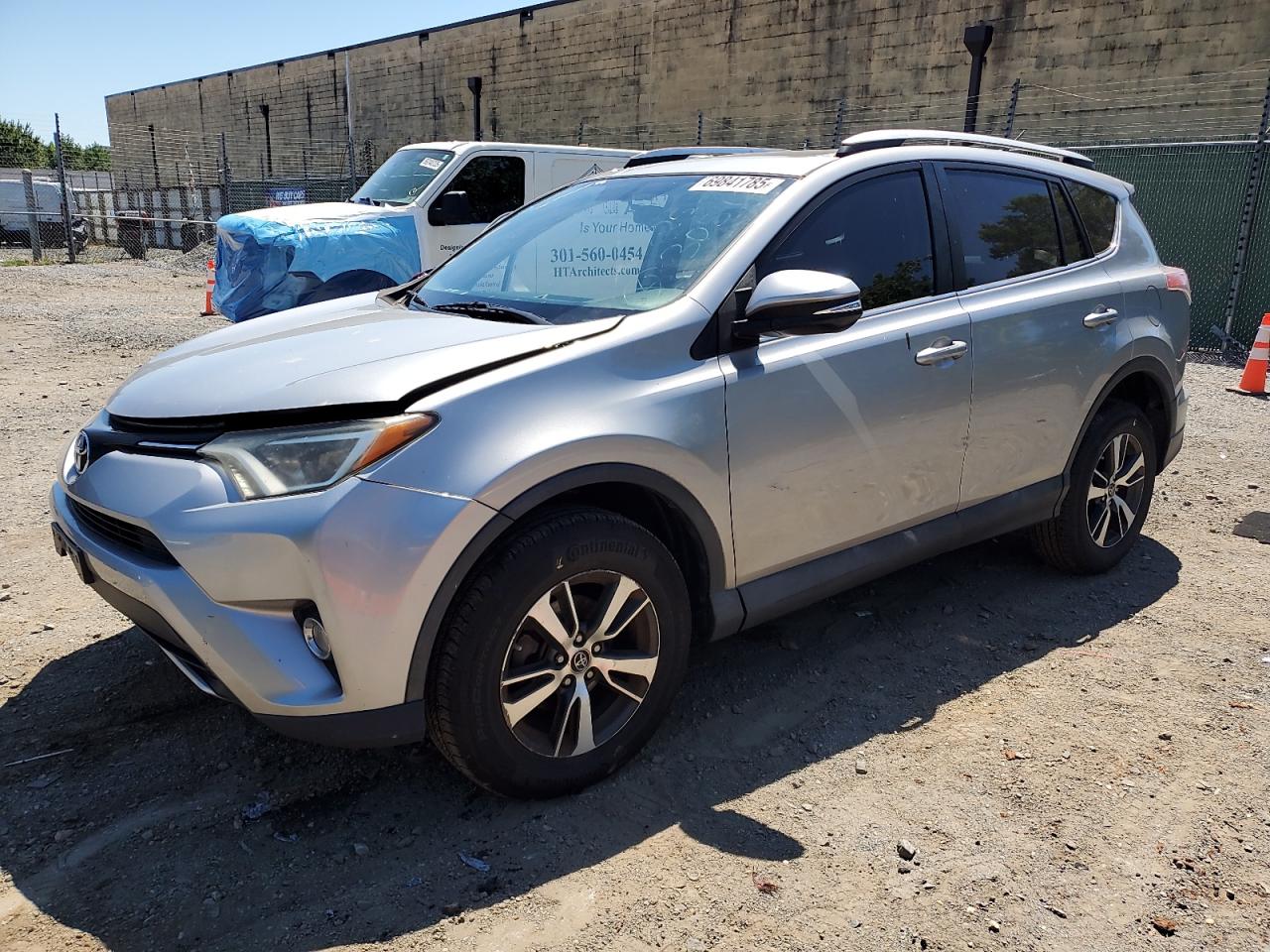 2016 Toyota Rav4 xle XLE