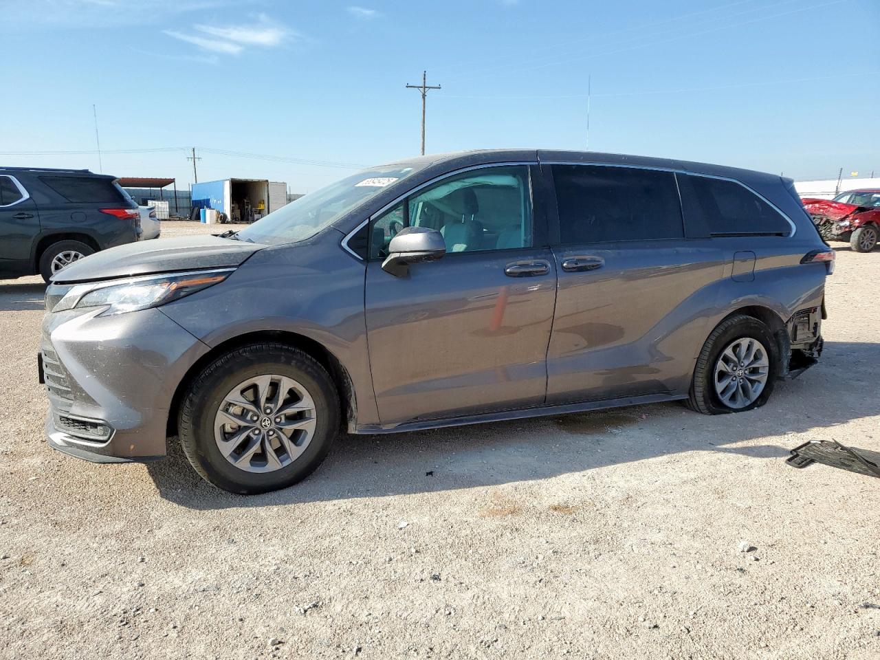 2023 Toyota Sienna le LE