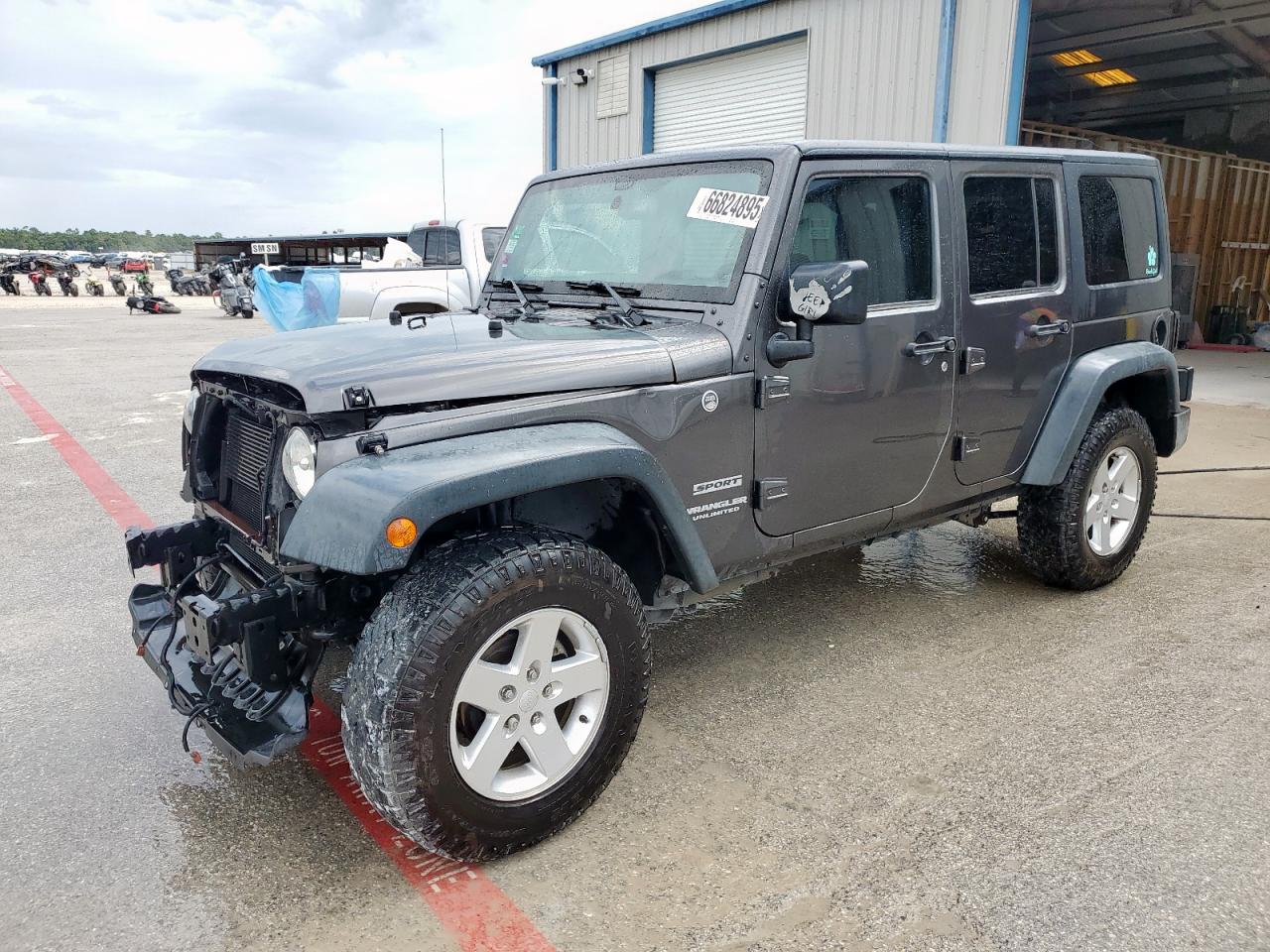 2016 Jeep Wrangler u SPORT