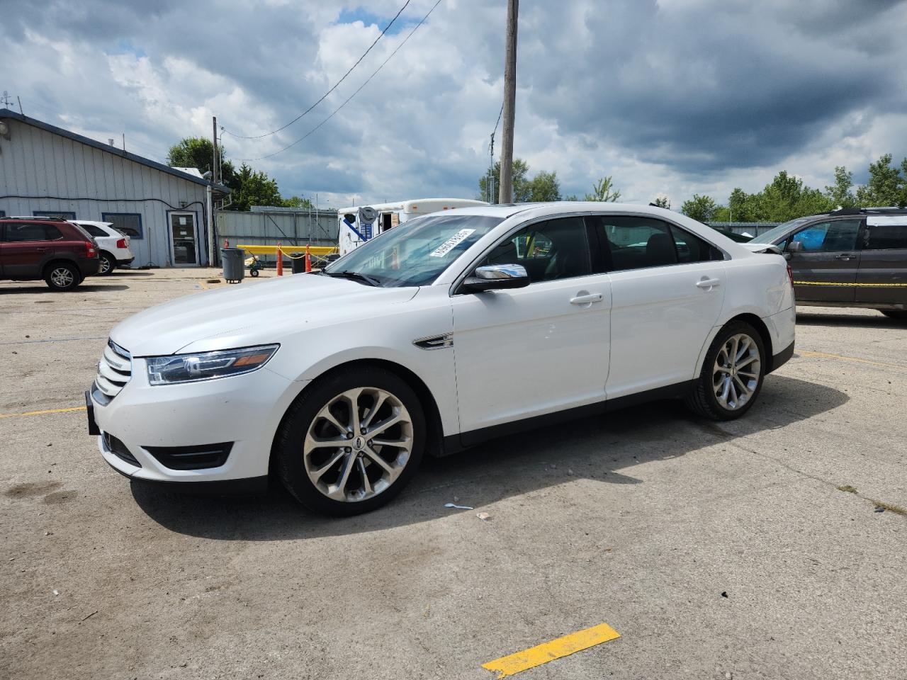 2017 Ford Taurus lim LIMITED