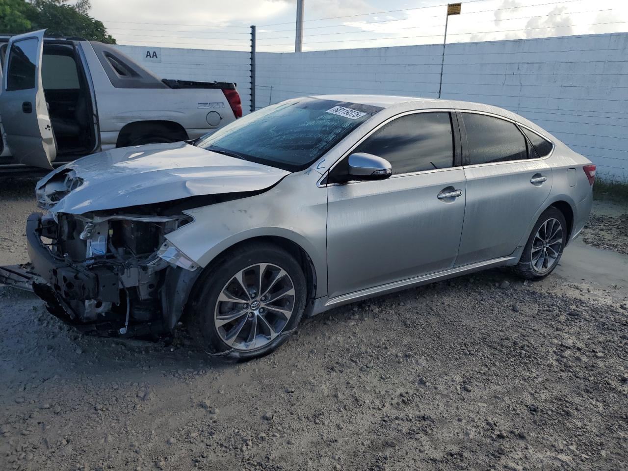 2016 Toyota Avalon xle XLE