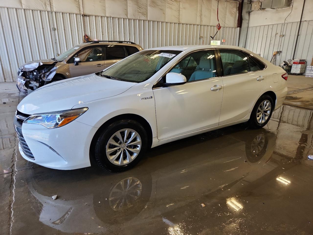 2015 Toyota Camry hybr HYBRID
