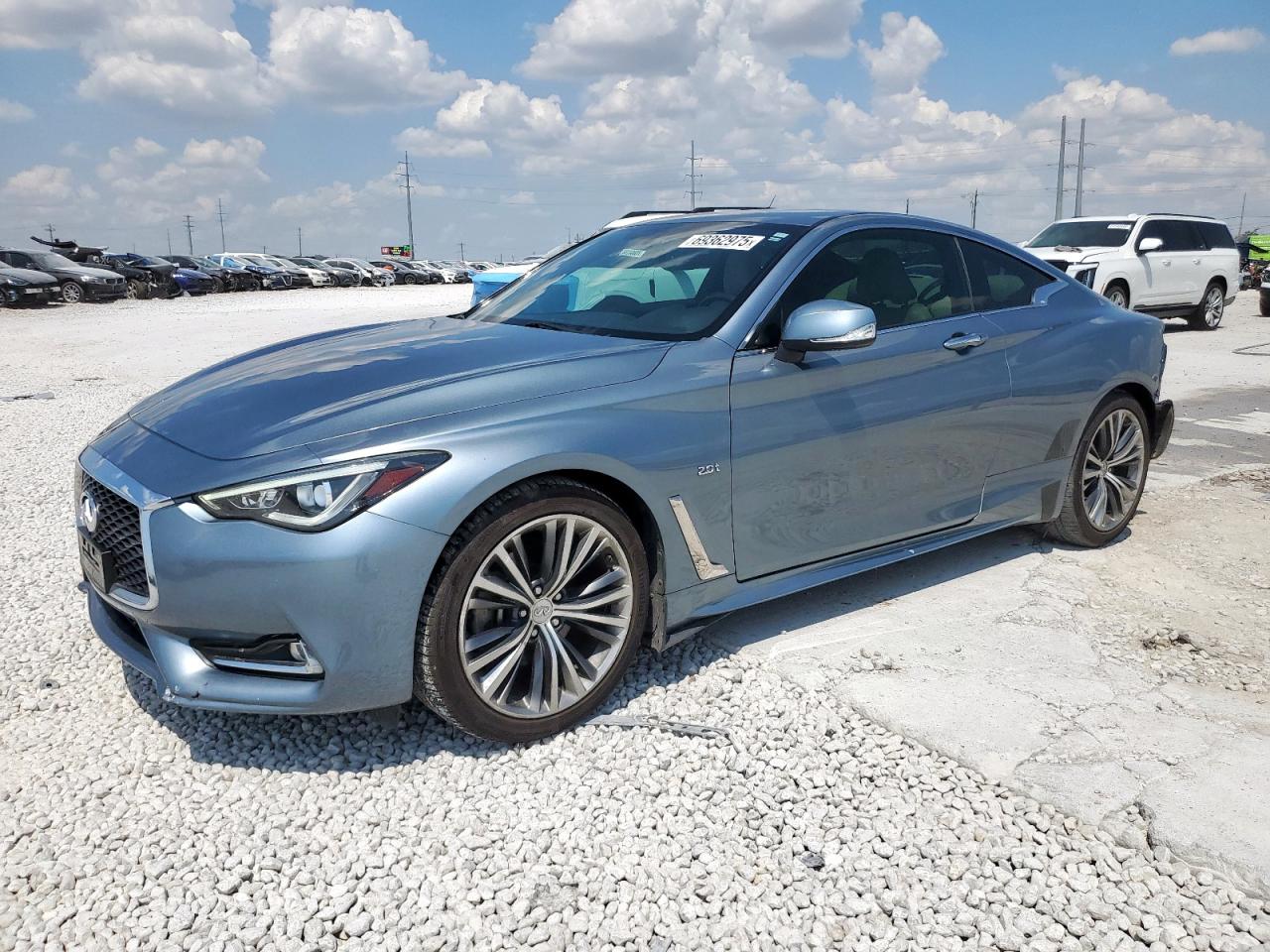 2016 Infiniti Q60