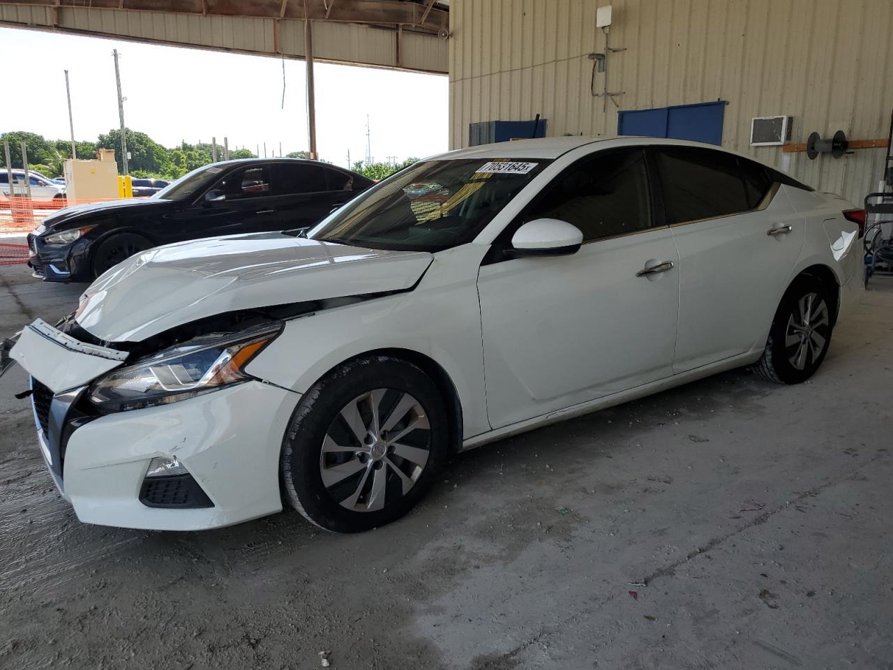 2020 Nissan Altima s S