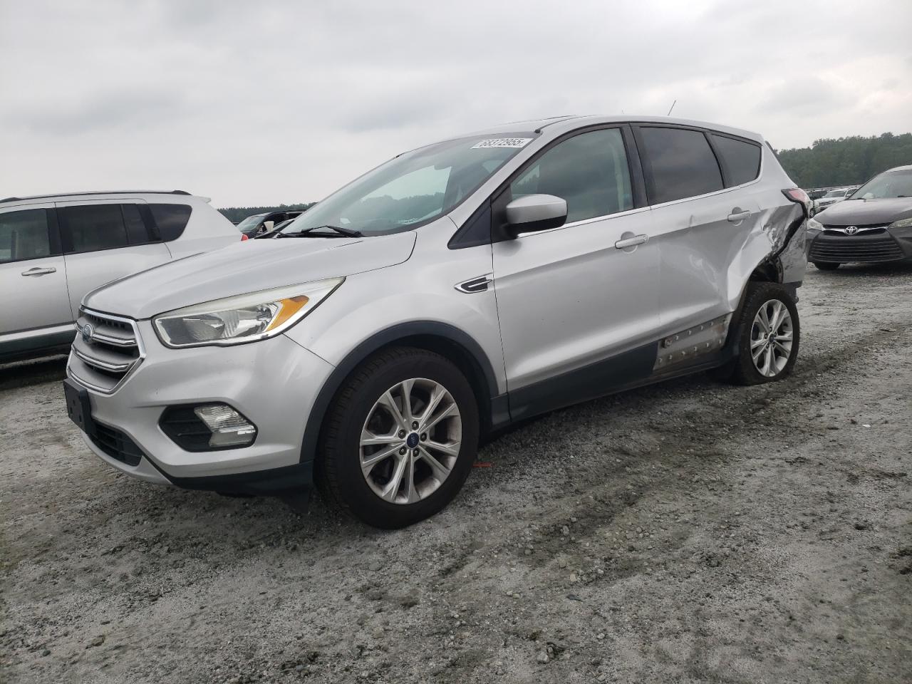 2017 Ford Escape se SE