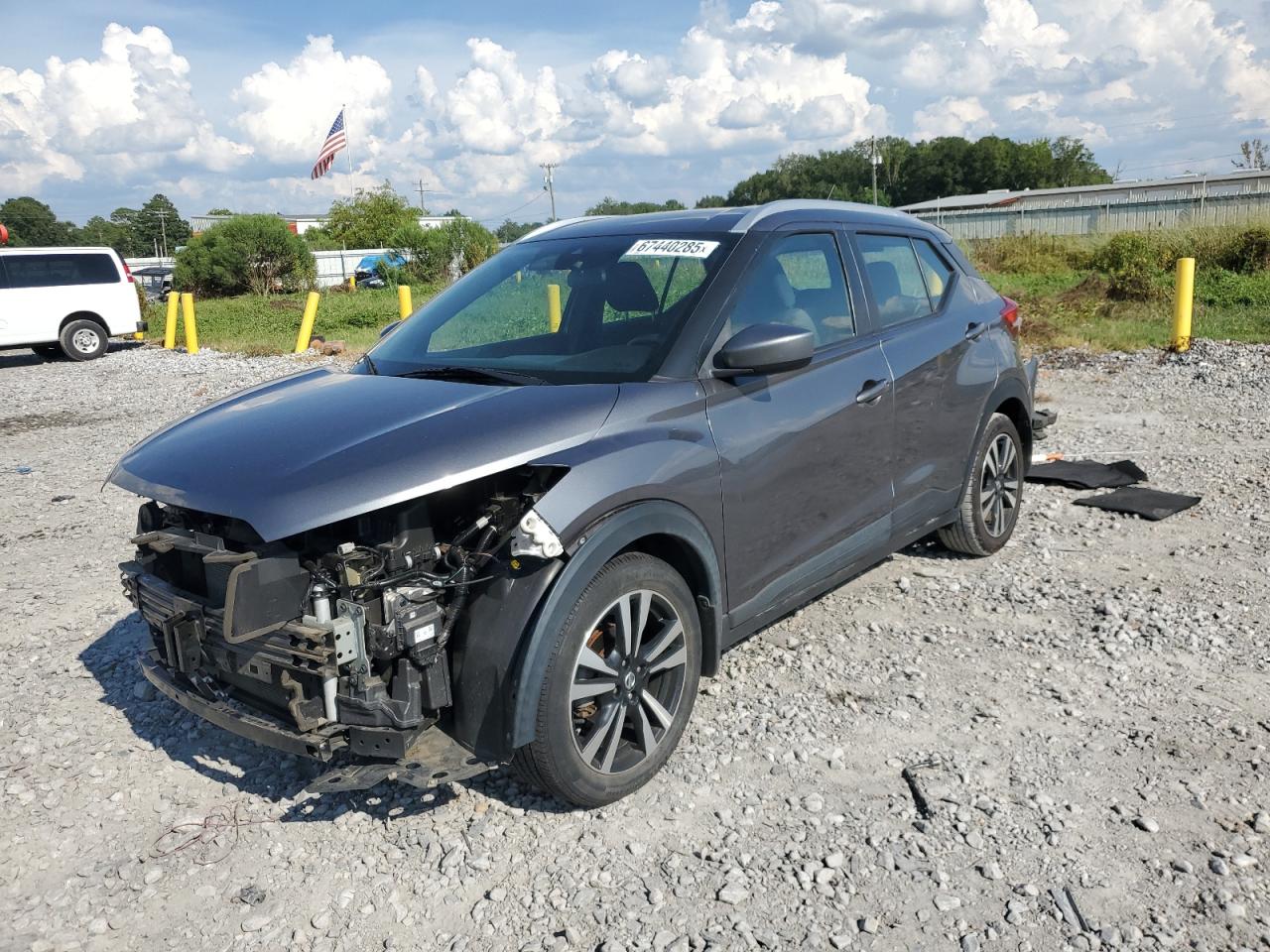 2020 Nissan Kicks sv SV
