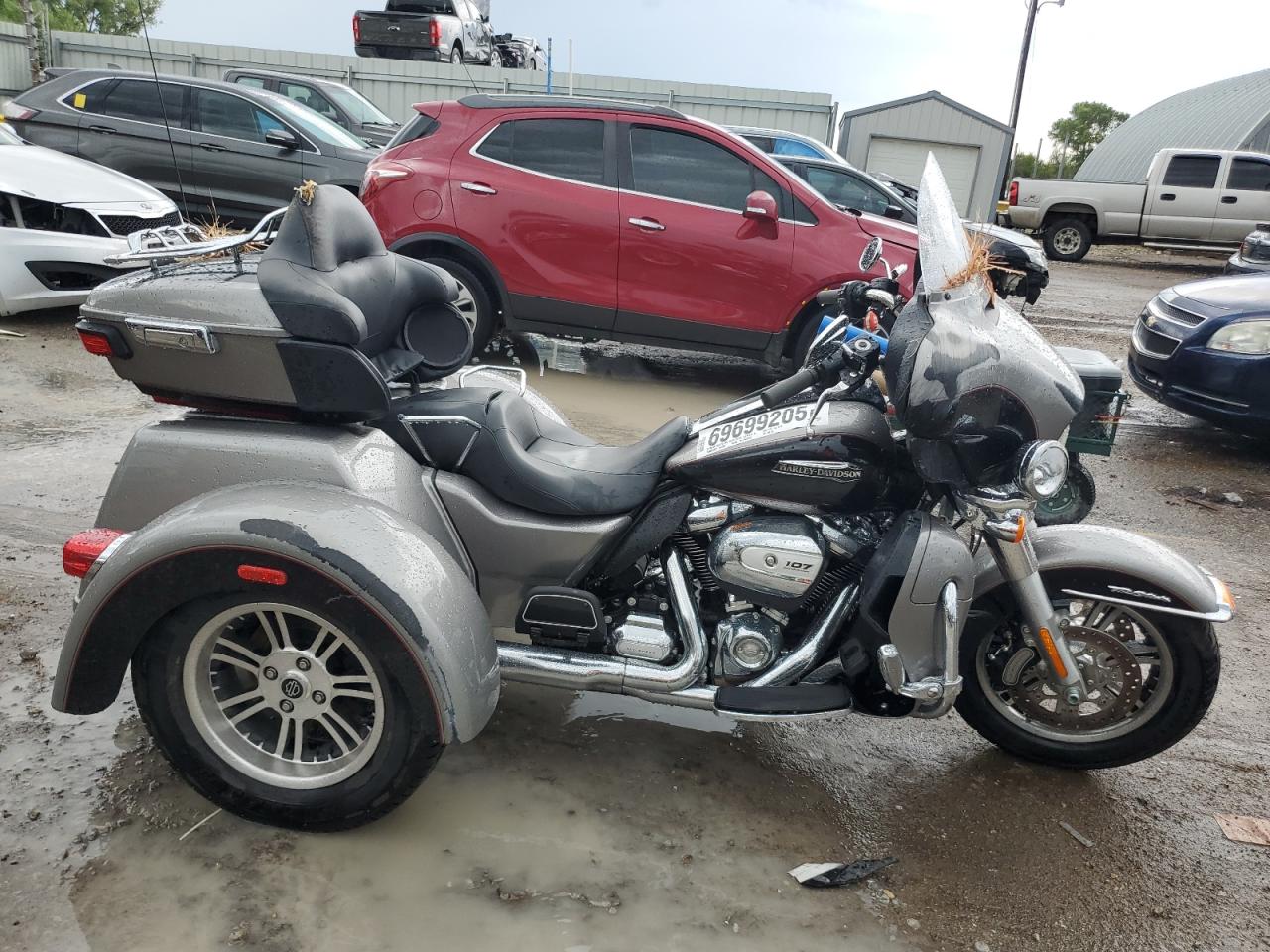2017 Harley-davidson Flhtcutg Tri Glide Ultra