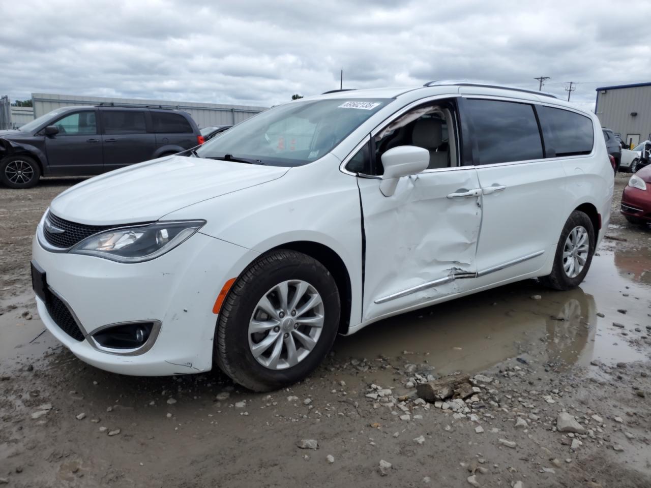 2018 Chrysler Pacifica t