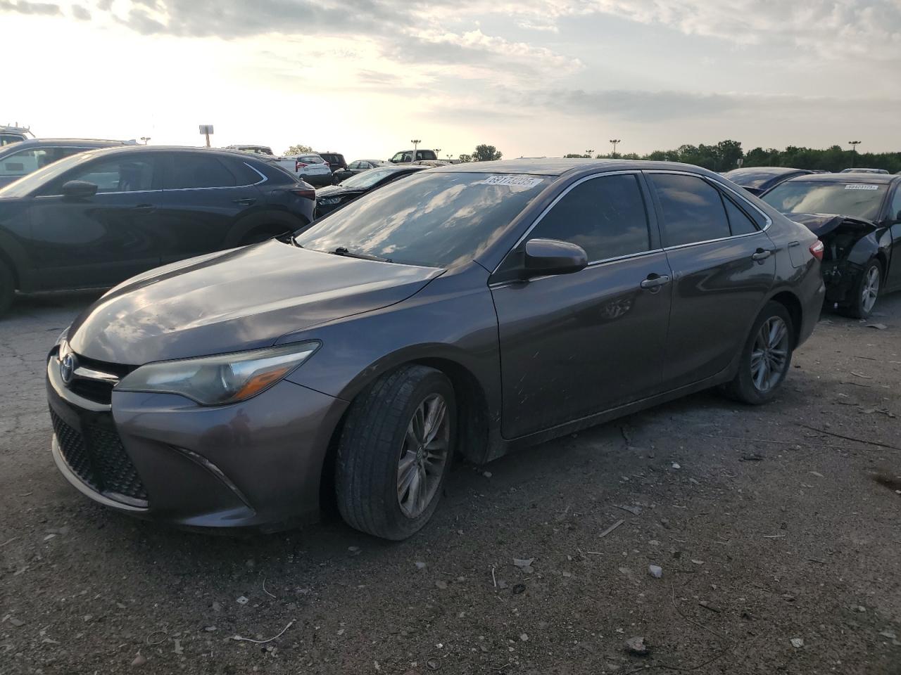 Toyota Camry le