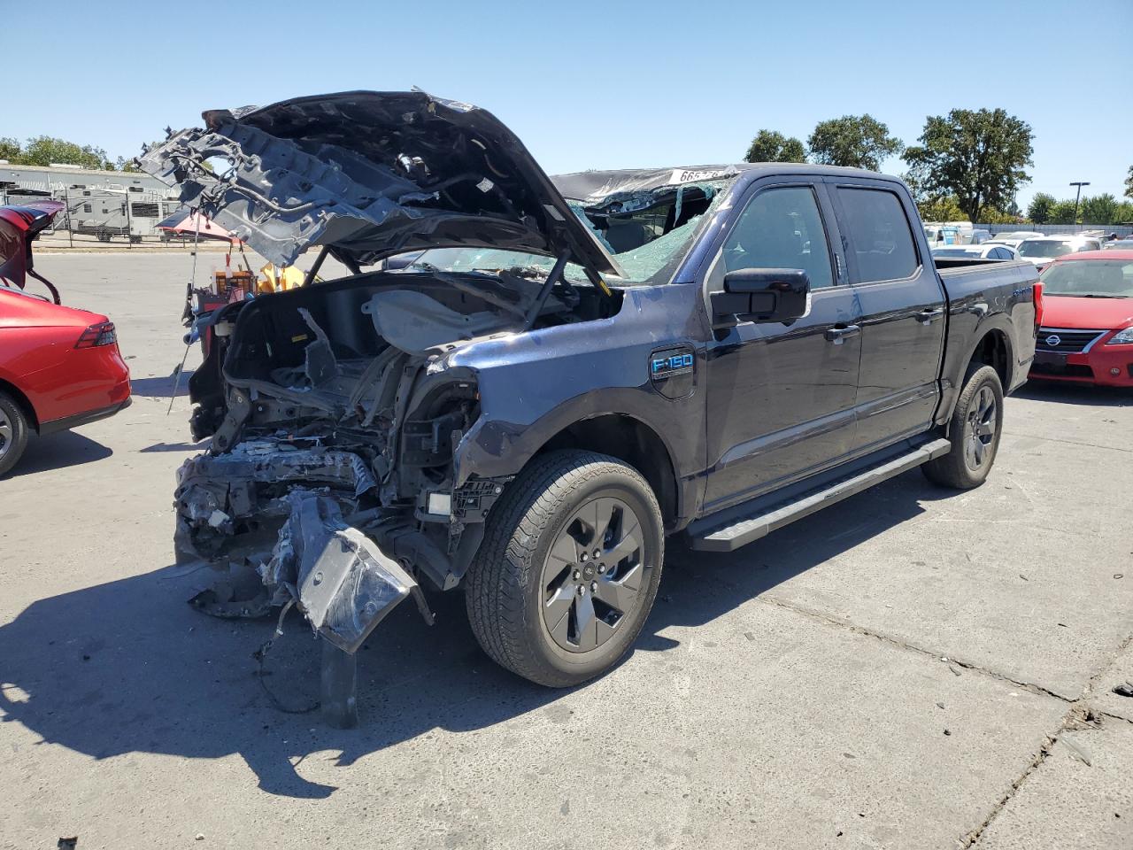 2023 Ford F150 lightning pro