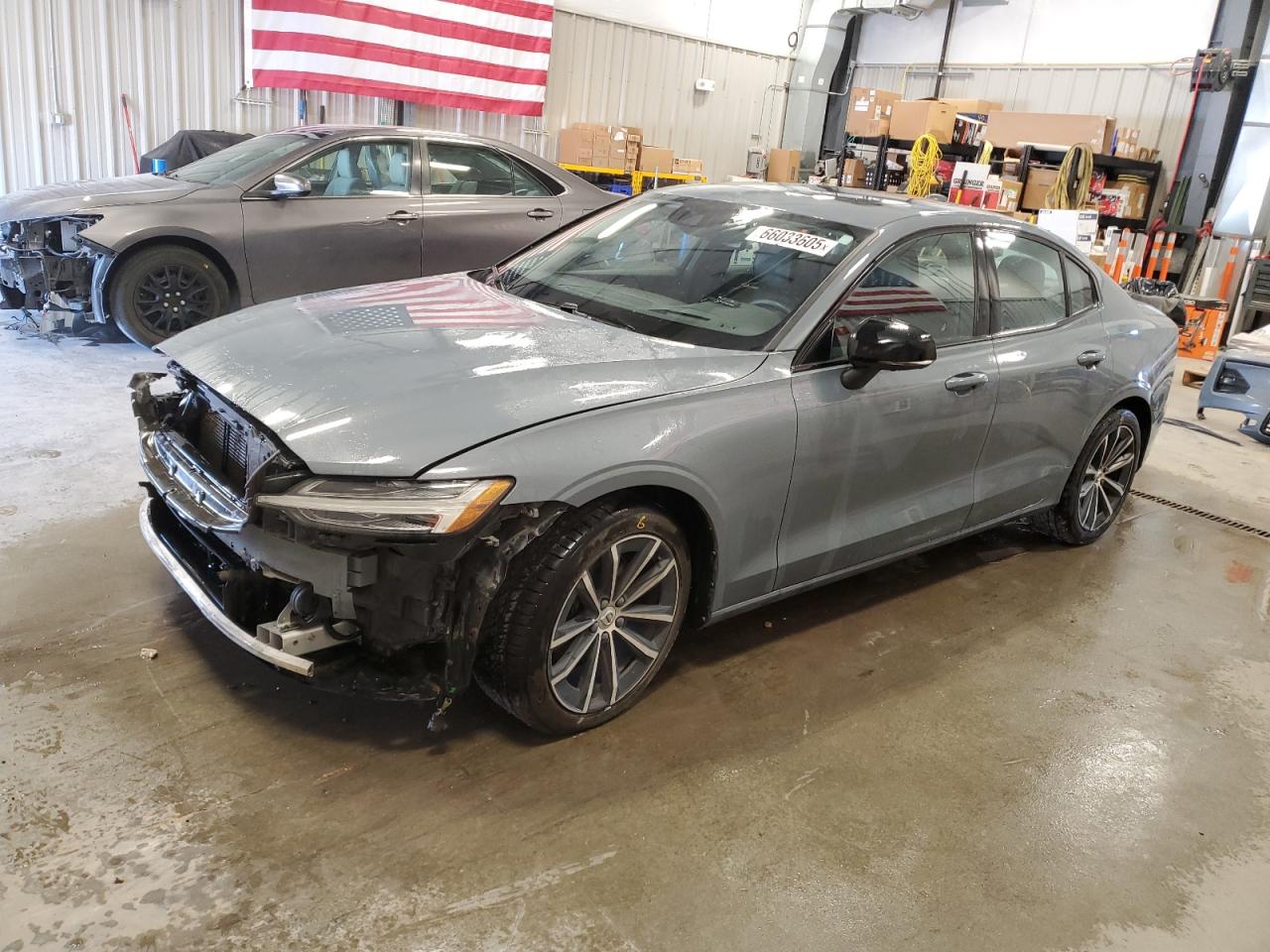 2022 Volvo S60