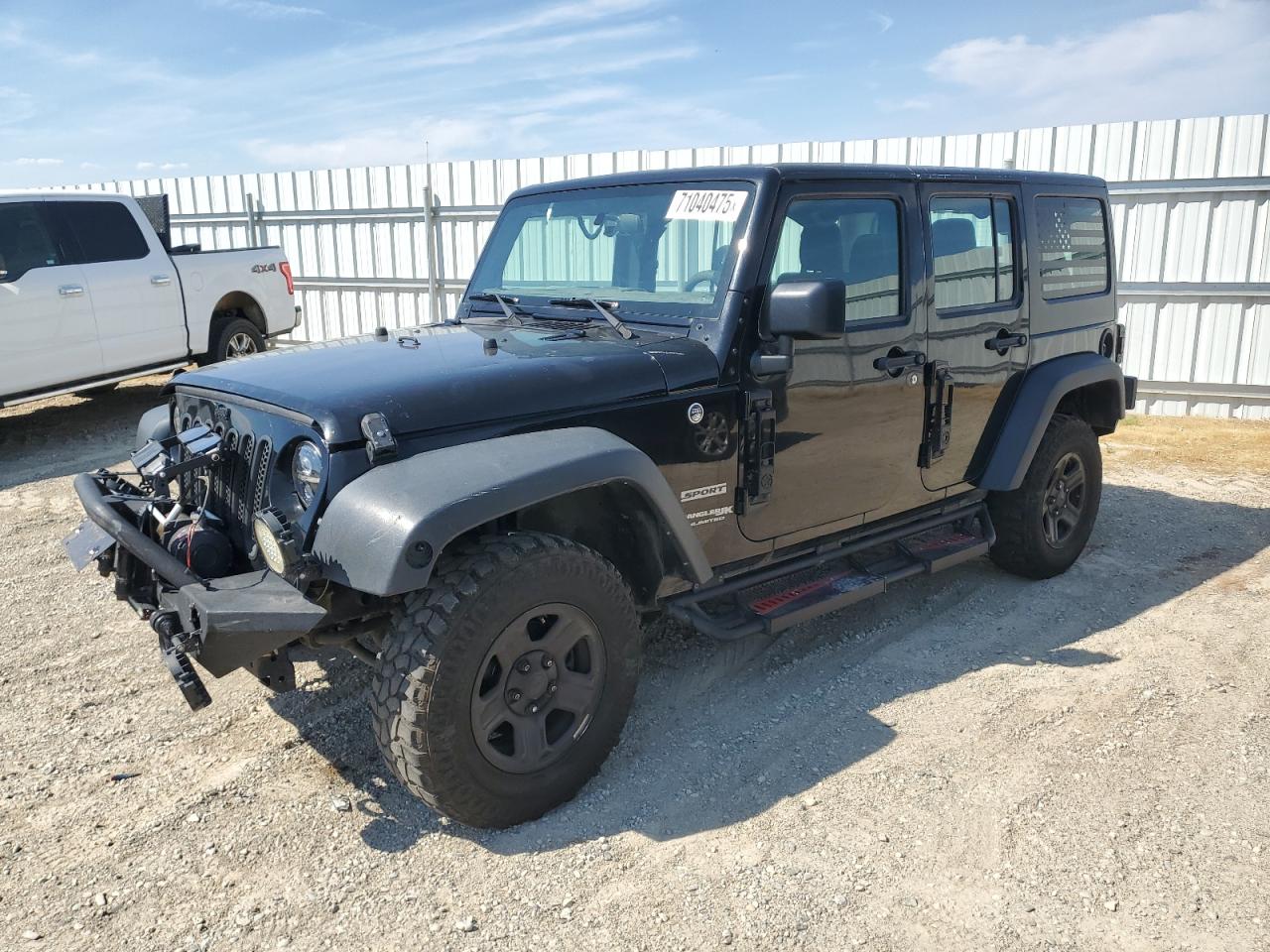 2018 Jeep Wrangler u SPORT